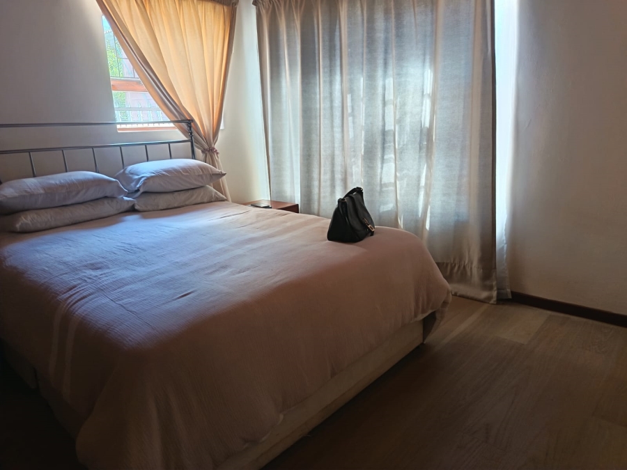 To Let 2 Bedroom Property for Rent in Wavecrest Eastern Cape